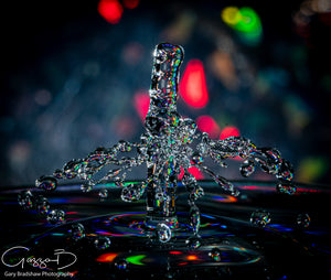 Water Drops Colliding - Minimal Colour 2